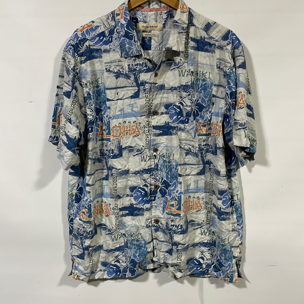 Tommy Bahama button down Hawaiian shirt